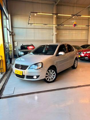 VOLKSWAGEN POLO 1.6 MI 8V E-FLEX 4P MANUAL VOLKSWAGEN POLO 1.6 MI 8V E-FLEX 4P MANUAL